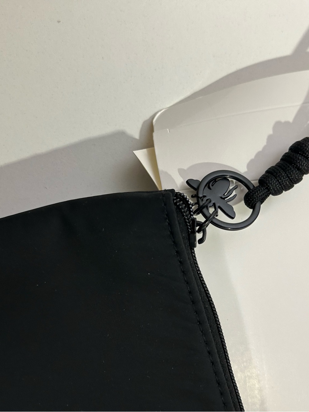 Dior beauty toiletry bag - Picture 6 of 11